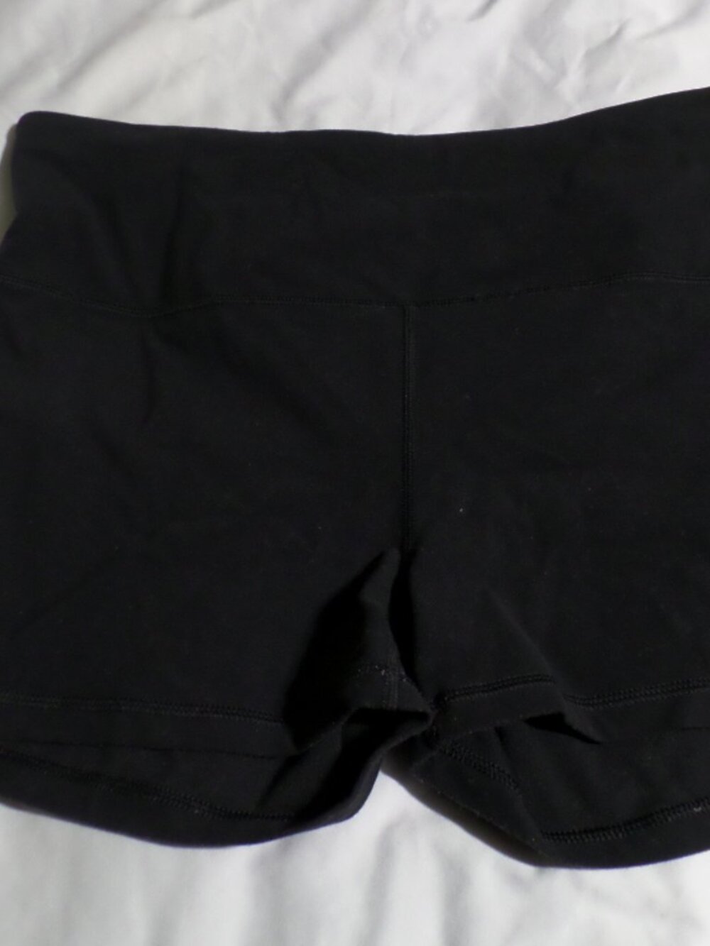 Athleta Women’s Black Athletic Shorts – Size XL
